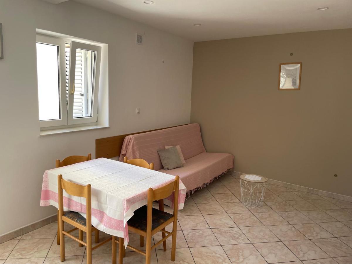 Skunca'S House (Adults Only) Ξενοδοχείο Novalja Εξωτερικό φωτογραφία